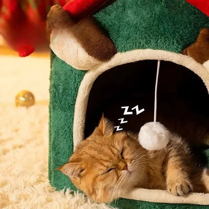 MerryPaws™ Christmas Pet House